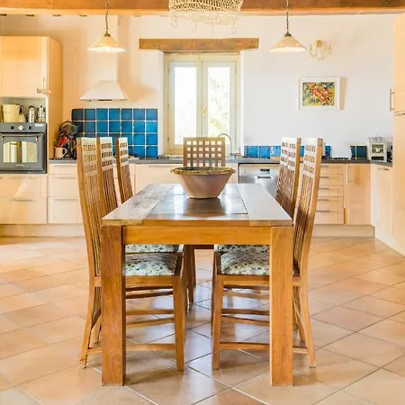 Villa, Spectacular Private View, Pool, Sibillini Mountains, Valley *