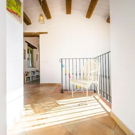 Villa, Spectacular Private View, Pool, Sibillini Mountains, Valley