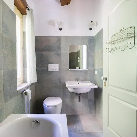Villa, Spectacular Private View, Pool, Sibillini Mountains, Valley Villa *
